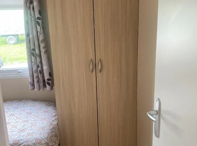 Le Bonheur Est Dans Le Pre. Campsite Le Treport