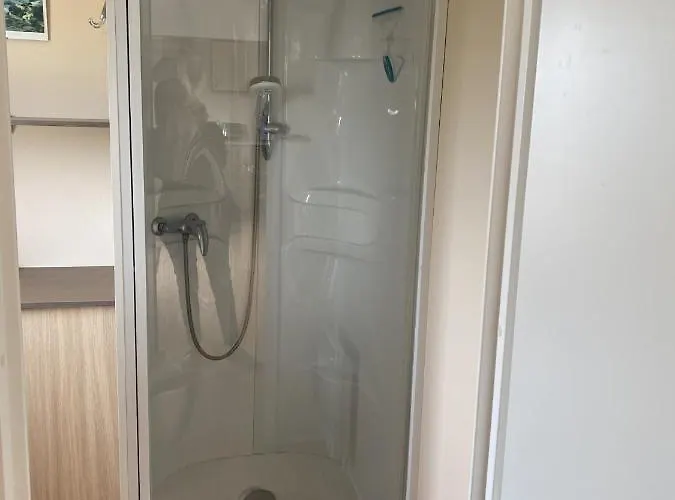 Le Bonheur Est Dans Le Pre. Campsite