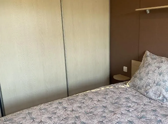 Le Bonheur Est Dans Le Pre. * Le Treport